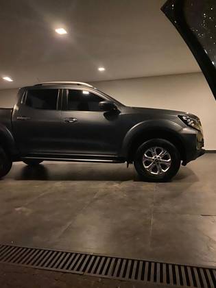 NISSAN FRONTIER 2.3 16V TURBO DIESEL XE CD 4X4 AUTOMÁTICO